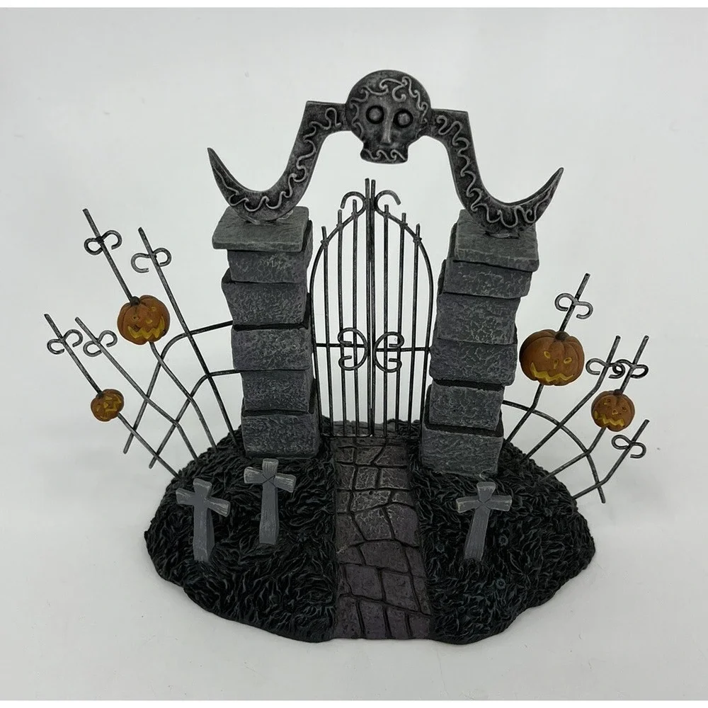 Hawthorne Village Nightmare Before Christmas Sally And The Cemetery Gate COA